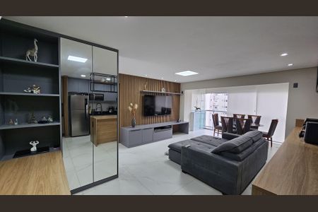 Apartamento à venda com 84m², 2 quartos e 1 vaga Apartamento à venda com 84m², 2 quartos e 1 vagaSala