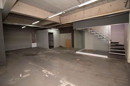 Casa de condomínio para alugar com 250m², 3 quartos e 5 vagas Casa de condomínio para alugar com 250m², 3 quartos e 5 vagasGaragem