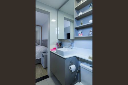 Apartamento à venda com 90m², 3 quartos e 2 vagas Apartamento à venda com 90m², 3 quartos e 2 vagasBanheiro suite