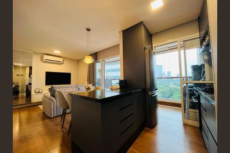 Foto 02 de apartamento para alugar com 1 quarto, 60m² em Pinheiros, São Paulo