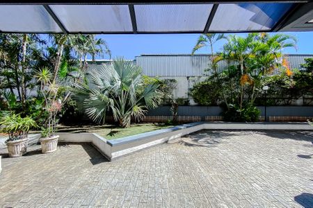 Apartamento à venda com 40m², 1 quarto e 1 vagaÁrea comum