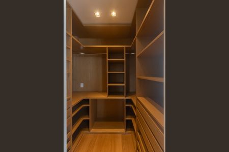 Apartamento para alugar com 94m², 1 quarto e 3 vagasQuarto Suíte