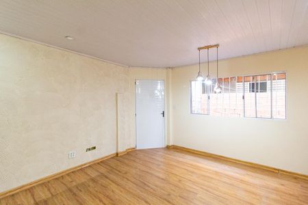 Sala de casa para alugar com 2 quartos, 60m² em Jardim Ana Estela, Carapicuíba