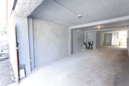 Casa à venda com 220m², 4 quartos e 1 vagaGaragem