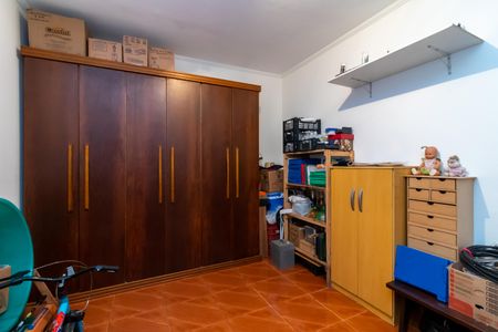 Casa à venda com 330m², 3 quartos e 4 vagasQuarto 2