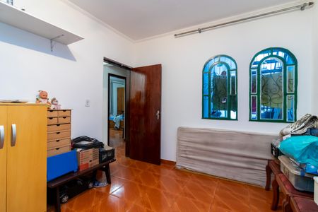 Casa à venda com 330m², 3 quartos e 4 vagasQuarto 2