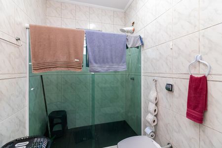 Casa à venda com 330m², 3 quartos e 4 vagasBanheiro da Suíte