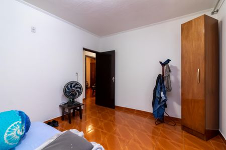 Suíte de casa à venda com 3 quartos, 330m² em Vila Continental, São Paulo