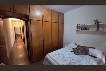 Foto 05 de casa à venda com 3 quartos, 185m² em Vila Prudente, São Paulo