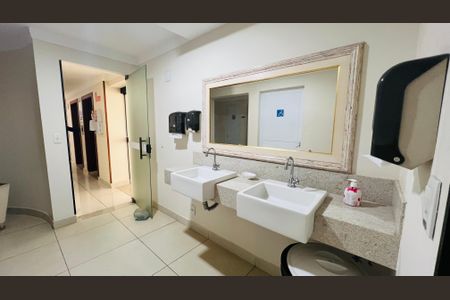 Apartamento para alugar com 74m², 2 quartos e 1 vagaÁrea externa