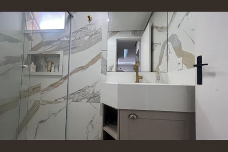 Apartamento para alugar com 74m², 2 quartos e 1 vagaBanheiro