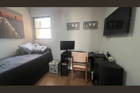 Apartamento para alugar com 74m², 2 quartos e 1 vagaQuarto
