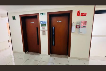 Apartamento para alugar com 74m², 2 quartos e 1 vagaÁrea externa