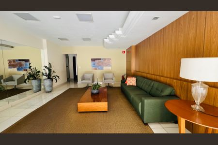 Apartamento para alugar com 74m², 2 quartos e 1 vagaÁrea externa