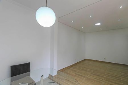 Casa para alugar com 130m², 3 quartos e 3 vagas