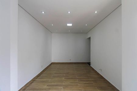 Casa para alugar com 130m², 3 quartos e 3 vagas