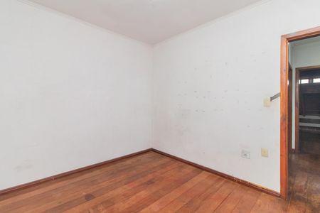 Casa para alugar com 333m², 4 quartos e 6 vagas Casa para alugar com 333m², 4 quartos e 6 vagasQuarto 3