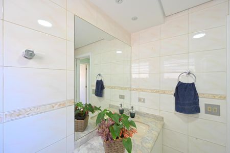 Apartamento à venda com 90m², 2 quartos e 1 vagaBanheiro Social 