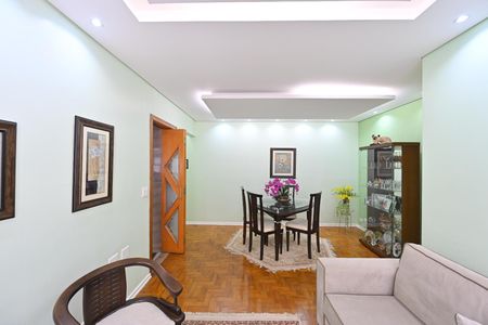 Apartamento à venda com 90m², 2 quartos e 1 vagaSala