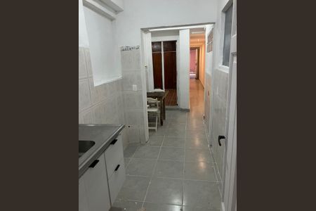 Apartamento à venda com 125m², 2 quartos e sem vagaCozinha