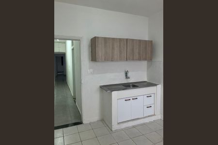 Apartamento à venda com 125m², 2 quartos e sem vagaCozinha