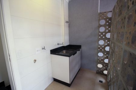 Apartamento à venda com 124m², 2 quartos e 1 vagaÁrea de Serviço