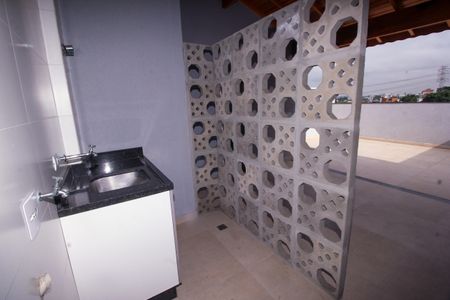 Apartamento à venda com 124m², 2 quartos e 1 vagaÁrea de Serviço