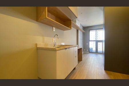 Foto 01 de apartamento para alugar com 1 quarto, 23m² em Campo Belo, São Paulo