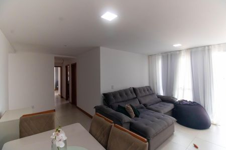 Sala de apartamento para alugar com 3 quartos, 174m² em Itaipu, Niterói