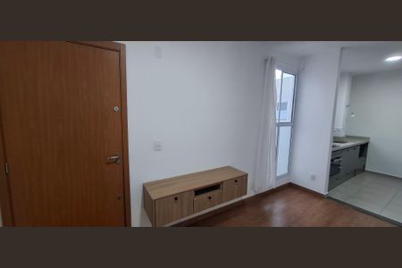 Apartamento para alugar com 45m², 2 quartos e 1 vagaSala