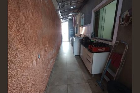 Casa à venda com 124m², 3 quartos e 2 vagas