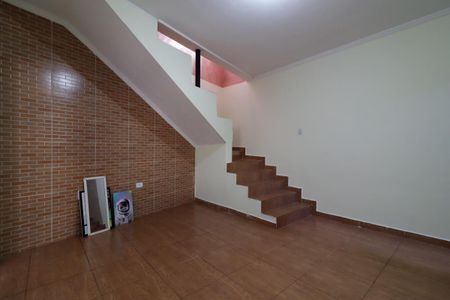 Casa para alugar com 80m², 2 quartos e sem vaga Casa para alugar com 80m², 2 quartos e sem vagaSala