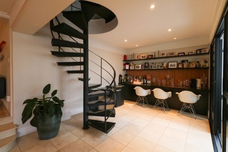 Apartamento à venda com 400m², 5 quartos e 4 vagas Apartamento à venda com 400m², 5 quartos e 4 vagasÁrea Gourmet