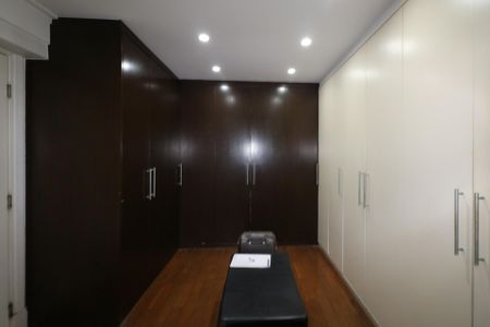 Apartamento à venda com 400m², 5 quartos e 4 vagas Apartamento à venda com 400m², 5 quartos e 4 vagasSuíte 4