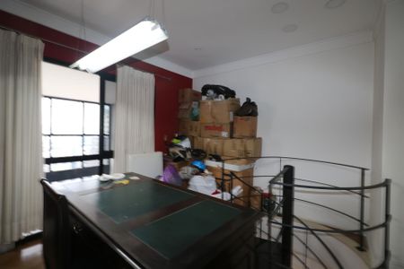 Apartamento à venda com 400m², 5 quartos e 4 vagas Apartamento à venda com 400m², 5 quartos e 4 vagasEscritório