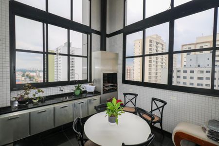 Apartamento à venda com 400m², 5 quartos e 4 vagas Apartamento à venda com 400m², 5 quartos e 4 vagasÁrea Gourmet