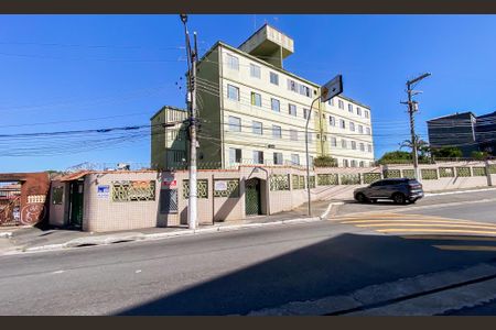 Apartamento para alugar com 56m², 2 quartos e 1 vaga Apartamento para alugar com 56m², 2 quartos e 1 vagaFachada