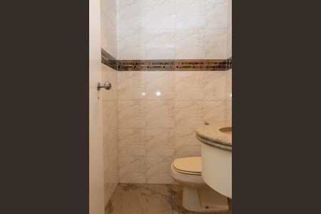 Apartamento para alugar com 156m², 4 quartos e 2 vagas Apartamento para alugar com 156m², 4 quartos e 2 vagasLavabo