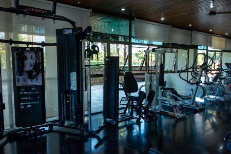 Apartamento para alugar com 156m², 4 quartos e 2 vagas Apartamento para alugar com 156m², 4 quartos e 2 vagasÁrea comum-Academia