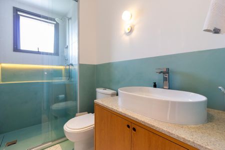 Apartamento à venda com 78m², 2 quartos e 1 vagaBanheiro da Suíte 1