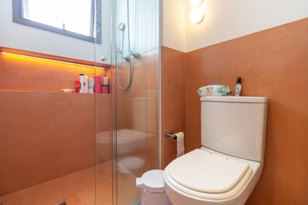 Apartamento à venda com 78m², 2 quartos e 1 vagaBanheiro da Suíte 2