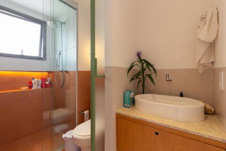 Apartamento à venda com 78m², 2 quartos e 1 vagaBanheiro da Suíte 2