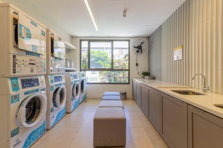 Apartamento à venda com 78m², 2 quartos e 1 vagaÁrea comum - Lavanderia