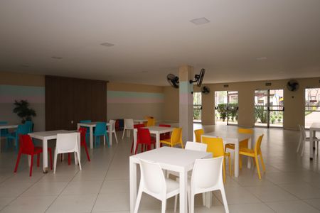 Apartamento à venda com 47m², 2 quartos e 1 vagaÁrea comum - Salão de festas 2