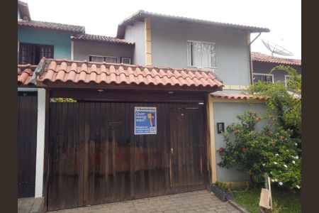 Casa à venda com 127m², 3 quartos e 2 vagasFachada