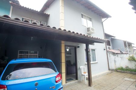 Casa à venda com 127m², 3 quartos e 2 vagasFrente da Casa