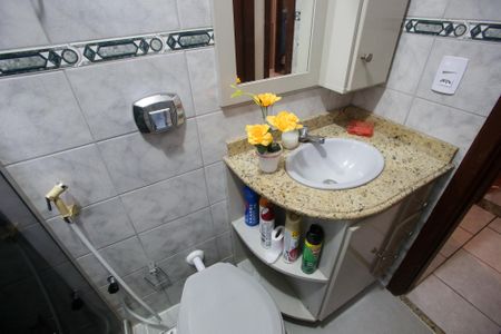 Casa à venda com 127m², 3 quartos e 2 vagasBanheiro Social 1