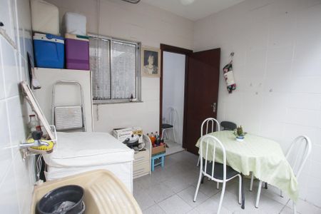 Casa à venda com 127m², 3 quartos e 2 vagasÁrea de Serviço