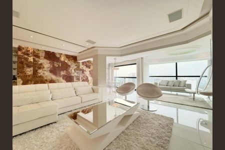 Foto 01 de apartamento para alugar com 3 quartos, 243m² em Jardim Morumbi, São Paulo