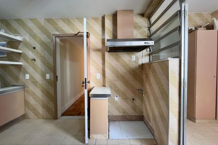 Apartamento para alugar com 137m², 2 quartos e 1 vagaCozinha